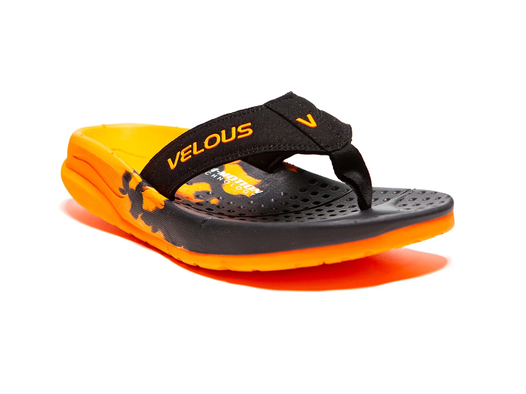 Zwarte en oranje herstelslipper met Velous-logo op een witte achtergrond.